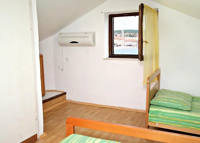 Appartement By The Sea Krk - 5399 Krk Town